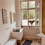 Am Villa *